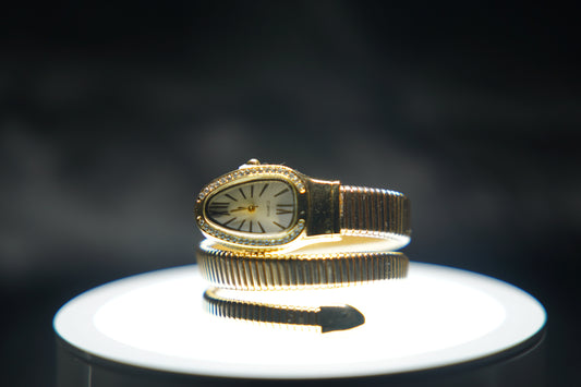 Luxe Oval Gold Watch Bracelet