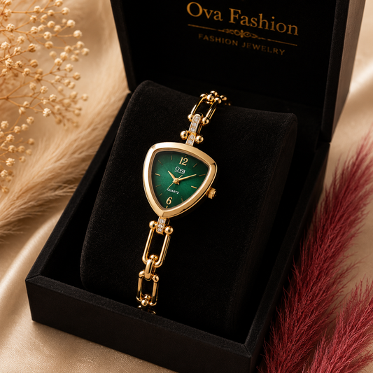 Emerald Luxe Chain Watch